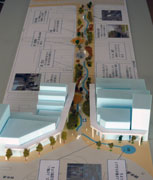 水路を取り入れた大胆なイメージの完成模型