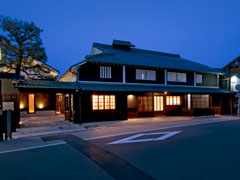 「守山宿・町家 うの家」