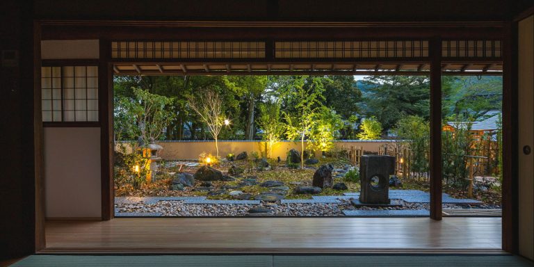 吉香茶室の修理