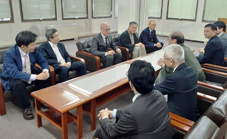 京のメインストリート＝四条通 ～３度目の地区計画要望を提出しました～