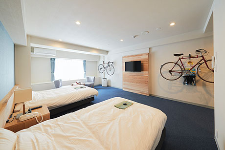 「森と生き 星と眠る村」に村人達がおもてなすホテルが生まれ変わってオープンしました