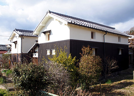 篠山城下町で土蔵の再生に取組みました