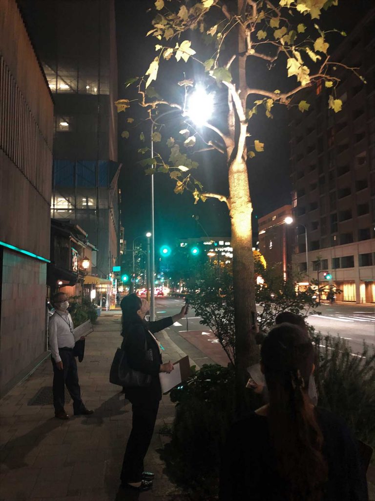 烏丸通の夜のあかりを探る ～烏丸通照明探偵団～