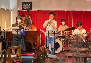 Livebarケセラのライブ