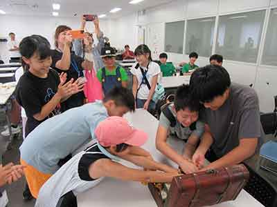 幻の都「長岡京」で、子どもたちに歴史文化を伝えるワークショップを開催しました